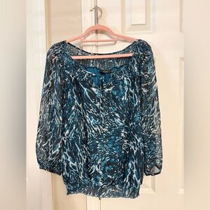 4/$15 Apt9 Blue Patterned Women's Top Size M